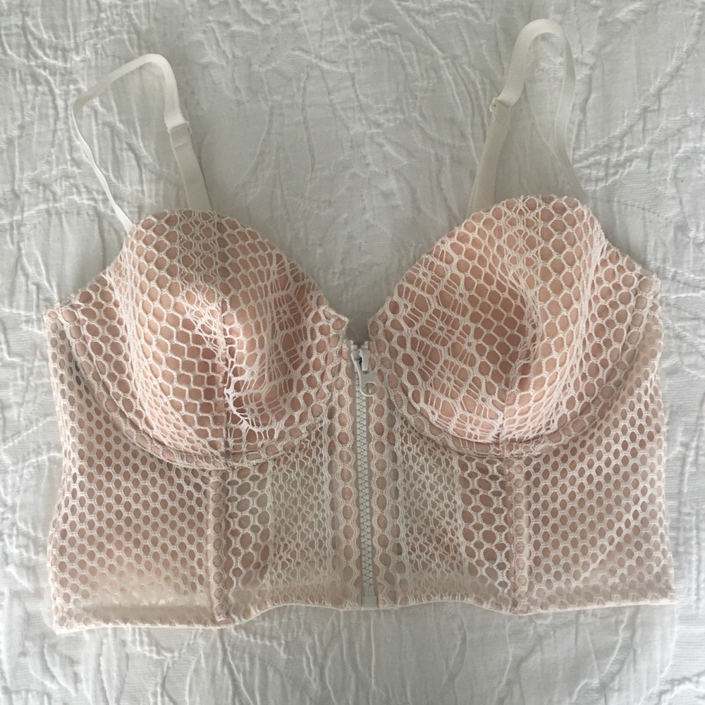 Victoria’s Secret Very Sexy Lined Demi Buste